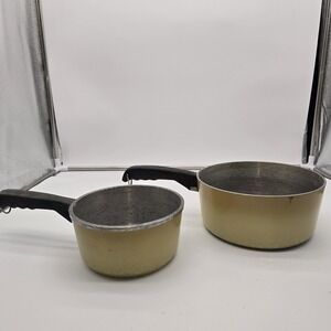 2 VTG Club Yellow Harvest Gold Thick Cast Aluminum Cookware 2 Quart & 3 Quart